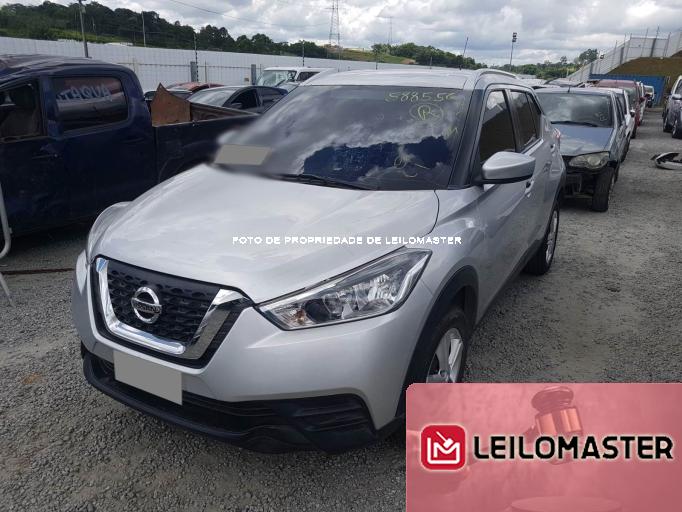 NISSAN KICKS 18/18