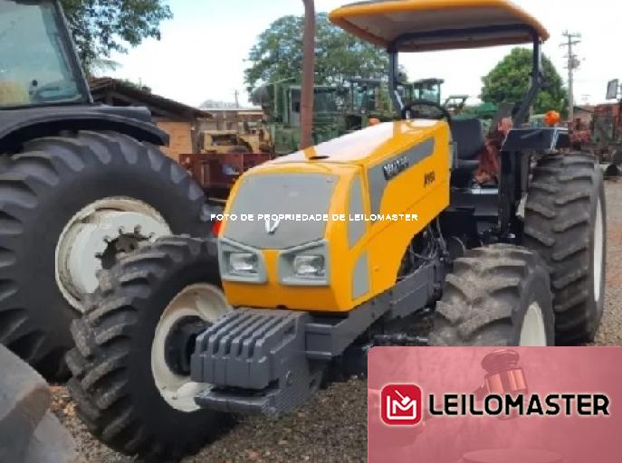 TRATOR VALTRA A950 