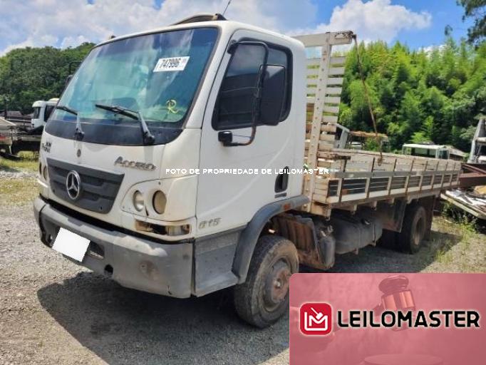 MERCEDES BENZ ACCELO 815 14/14