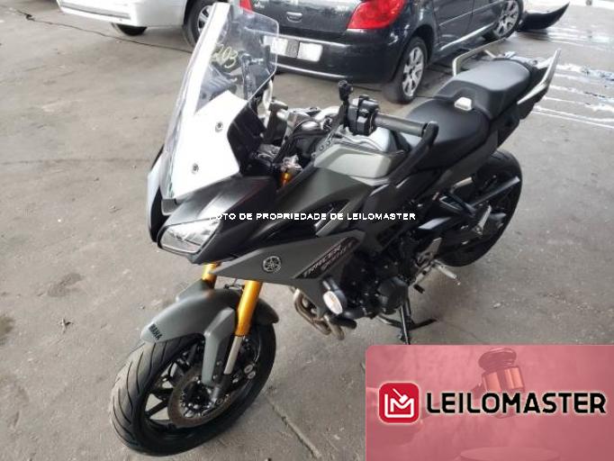 YAMAHA MT-09 TRACER 850 23/23