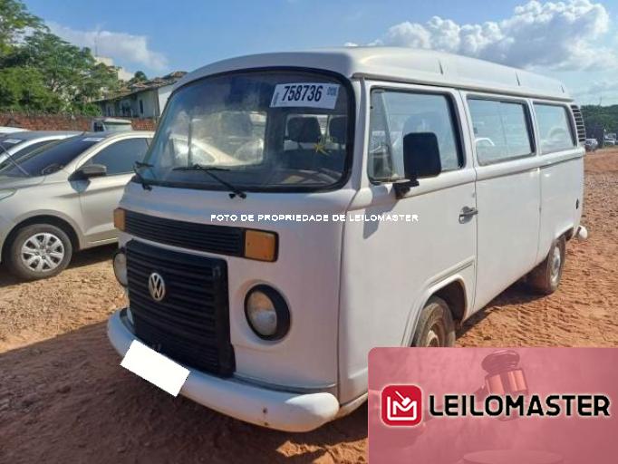 VOLKSWAGEN KOMBI 09/10