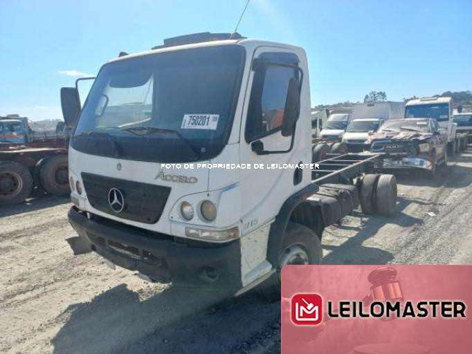 MERCEDES BENZ ACCELO 815 12/12