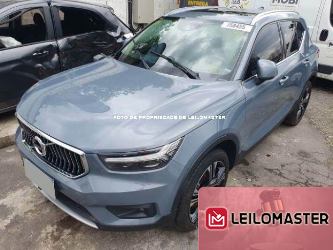 VOLVO XC40 20/20