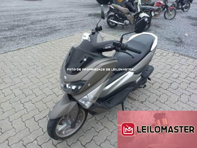 YAMAHA NMAX 160 17/17