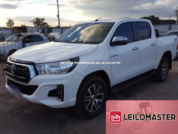 TOYOTA HILUX 18/19