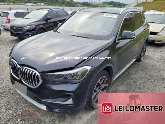 BMW  X1 21/21