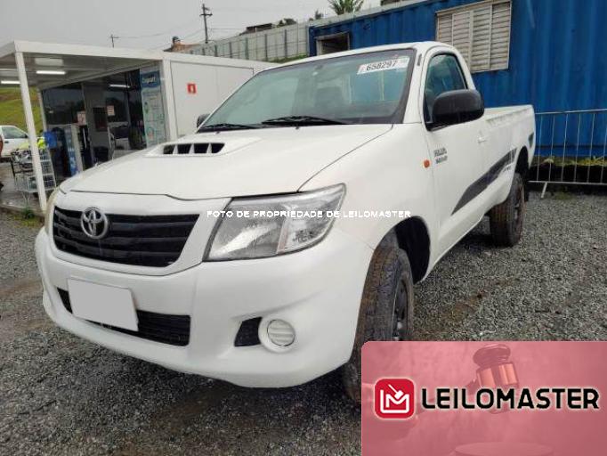 TOYOTA HILUX 14/15