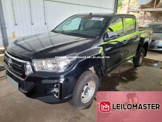 TOYOTA HILUX 19/19