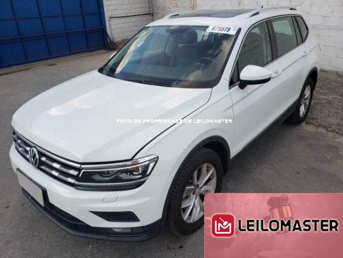 VOLKSWAGEN TIGUAN 20/20